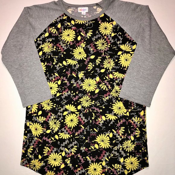 LuLaRoe Tops - LulaRoe Medium Randy